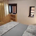 Romantik Na Hrinovskych Lazoch * Hrinova