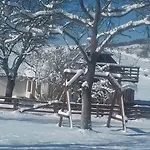 Romantik Na Hrinovskych Lazoch Chalet Hrinova