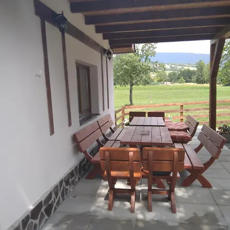 Romantik Na Hrinovskych Lazoch 木屋 *