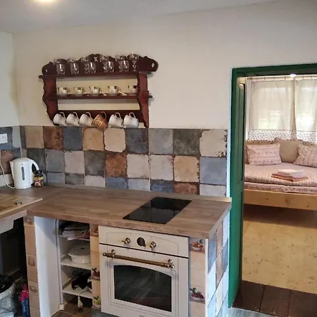 Romantik Na Hrinovskych Lazoch Chalet