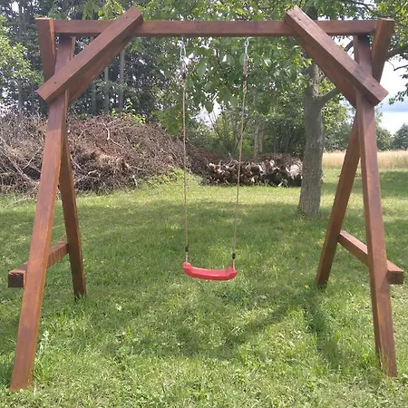 Romantik Na Hrinovskych Lazoch 木屋 *