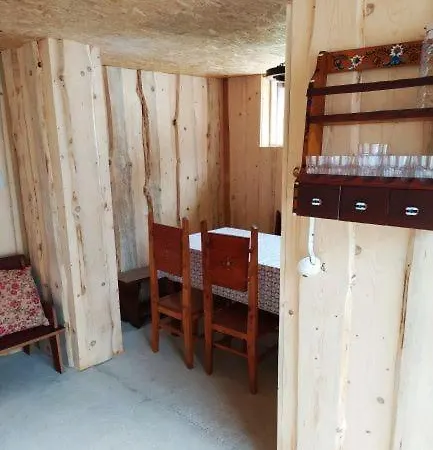 Romantik Na Hrinovskych Lazoch Chalet Hrinova