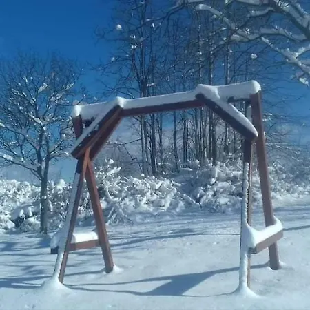 Romantik Na Hrinovskych Lazoch Chalet Hrinova