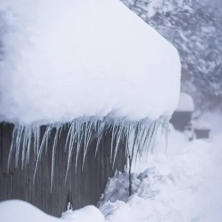 Romantik Na Hrinovskych Lazoch Chalet