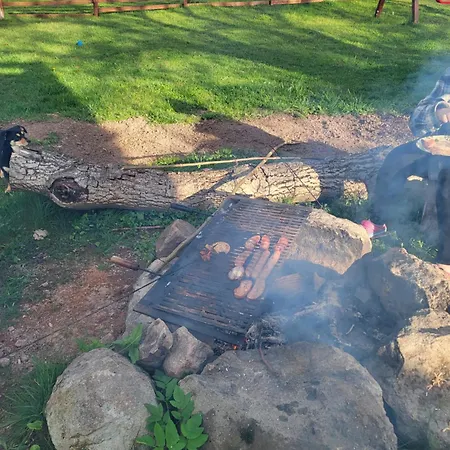 Romantik Na Hrinovskych Lazoch Chalet Hrinova